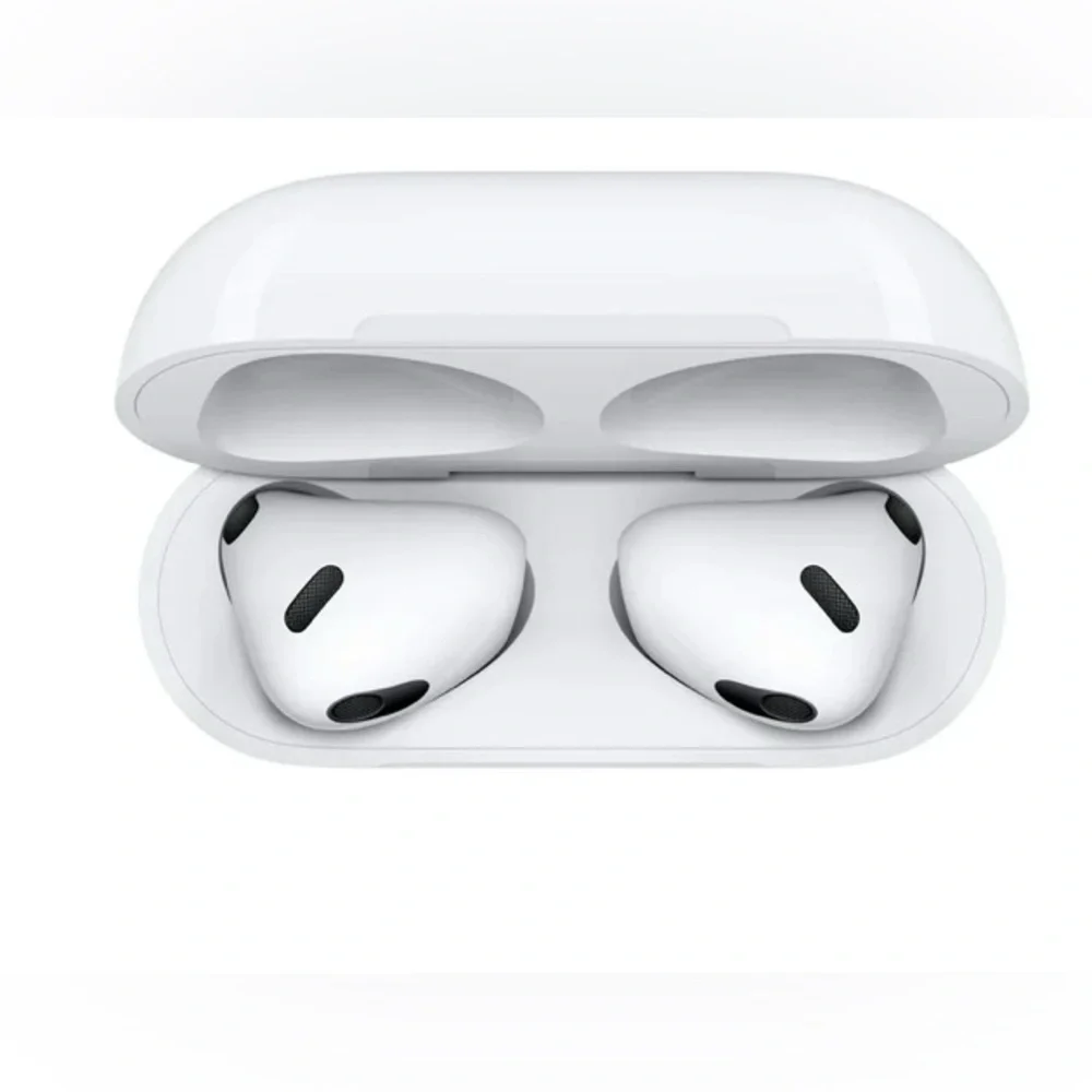 Apple White Earbuds with Charging Case